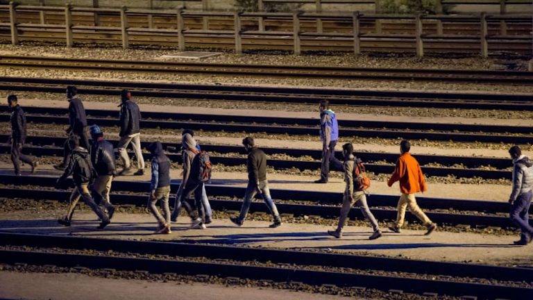 Франция „детронира“ Германия по брой търсещи убежище