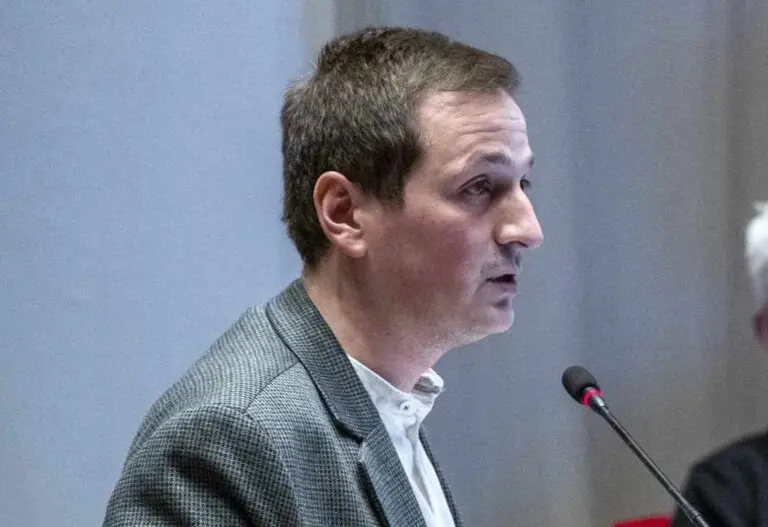 От МАНИ: Староцърковнославянският език е базиран на югоизточните македонски диалекти