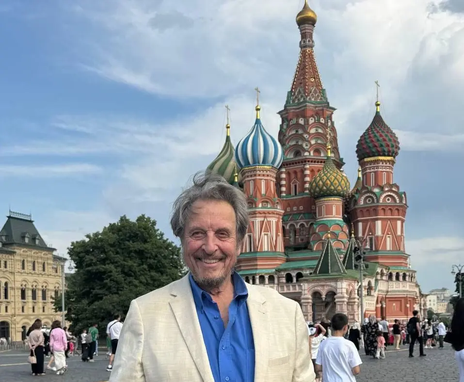 Бащата на Илон Мъск пристигна в Москва за „Форума на бъдещето“, смята скандала с Доналд Тръмп за „грешка“