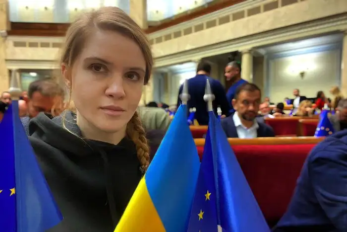 Безуглая обвини ВСУ в „предаване“ на Сумска област на руснаците